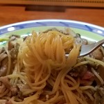 パスタハウス フジヤ - 麺リフト