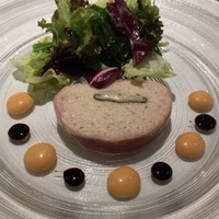 ジョルジュ・アン・サンク - 