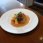 マガザン ド キャミオン - 鶏のソテー？トマト＆チリ風味？