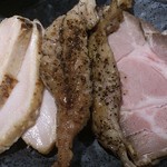 つけ麺一燈 - トリプルミックスチャーシュー