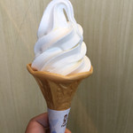 長篠陣屋台  - どうまい牛乳ソフトクリーム