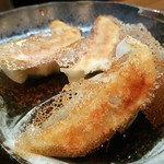 倉敷らーめん 升家 - ぎょうざＡ定食800円 醤油らーめん＋ぎょうざ3ケ入り＋白ごはん＋漬物