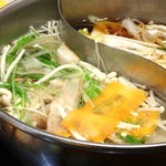 しゃぶ菜 - 昆布だしとすき焼きをチョイス。