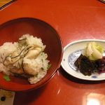 日本料理 銭屋 - 一杯目は普通にいただきます。