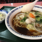 Hou ten - 八宝ラーメン900円（税抜）