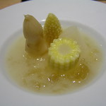 レストラン メルキュール - ヤングコーン⇐白アスパラガスのピューレ