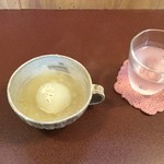 ジャム cafe 可鈴 - 新玉葱の丸ごとスープ