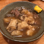 Kaisen Izakaya Bikuni - 牛スジ煮込み