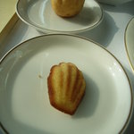 ピーク・ラウンジ - 