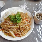 老広東 - 肉絲飯