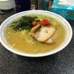 ラーメン 前田家 - ラーメン（ディフォルト）￥600
      コッテリスープを選択