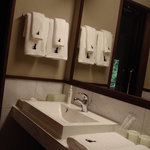 里の湯 和らく - クロネコがシンボル