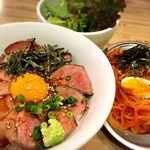 Yakiniku Kokokara - ローストビーフ丼とピビン麺のハーフ&ハーフ、980円