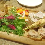 ラターブルドゥシュエット - 前菜の盛り合わせ