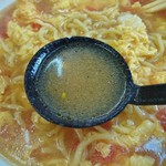 ふくふくラーメン - スープはライトな塩味！