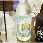 七輪ホルモン焼きもつ鍋 まことや  - 金宮ボトル　1300円　お安い！