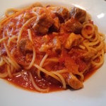 イタリアンダイニング ザサウス - 豚ばら肉の辛いトマトソース