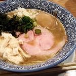 Sendai Chuukasoba Jinya - ほのかに香る味玉煮干し中華そば(2017.05)
