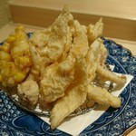 寿司割烹 魚紋 - 烏賊を揚げてもらって…。