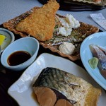 千秋丸 - 魚フライと煮魚