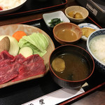 Hida Komeya - 飛騨牛陶板焼肉定食 2200円→2100円 (当日 "味まつり” につき)