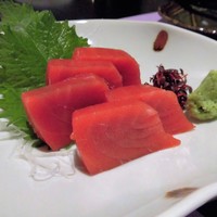 魚棚ふみ文 - 赤身の刺身