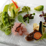 カントニーズ 燕 ケン タカセ