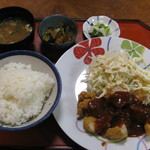 居酒屋はやと - チキンカツ定食