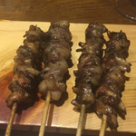 熊の焼鳥106 - ハツ元
