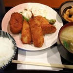 居酒屋　なお八 - ミックスフライ定食（ランチ）