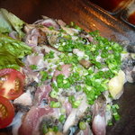 居酒屋もっこり - 本場、宮崎より直送！「宮崎地鶏のたたき」９８０円