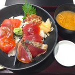 大かまど飯 丼ぶり 寅福 - 料理写真:初鰹とまぐろ4種漬け丼 980円