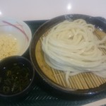 はなまるうどん アピタ長津田店