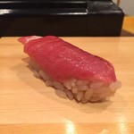 鮨屋とんぼ - 中とろ