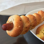 粉とクリーム - 本日のポンイツ。  
      ロール・ミー！  
      自宅にて