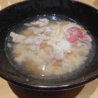 SUSHI TOKYO TEN、 新宿ニュウマン店 - 海鮮丼をお茶漬けにした状態
