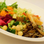 アンティカ オステリア カルネヤ - カルネヤサラダ（P）