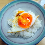 マツダ - スペシャル朝食700円の目玉のっけご飯