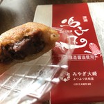 Mochidokoro Fukase - 山形のもち米ひめのもち、とろとろもちもち♡
                        上品な甘さの北海道産の小豆。醤油味で、最後に生姜がほのかに効いて甘ったるくなくていい！
