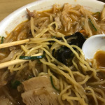 ラーメン 福助 - 麺アップ