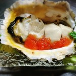 [Summer only] Extra large rock Oyster from Mie Prefecture (*Purchase status changes depending on the weather)
