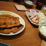 名古屋名物 みそかつ 矢場とん - 