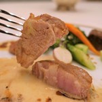 22.フランス産　仔牛のミジョテ