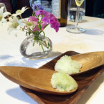 ウシマル - 口直しのシャーベット
      スッキリ！