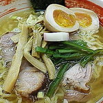 らーめん桃源 - うま塩煮卵