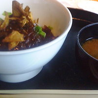 春秋 溜池山王店 - ハンバーグ丼