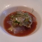 リストランテ ヴォナ フォルトゥーナ - ＜2008年8月＞トマトと青しそのガスパチョ 富浦産釣コチのカルパッチョ オクラとミョウガソース トマトのジュレ