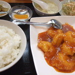 Manchinkaku - エビチリ定食