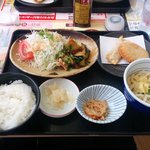 夢庵 - 日替りランチ　(647円)　＋うどん50円