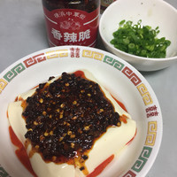 萬珍樓 本店 - 2017年6月。シンプルにシャンラーツイ豆腐。
